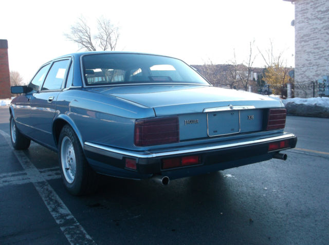 1989 Blue Jaguar XJ6 Sedan