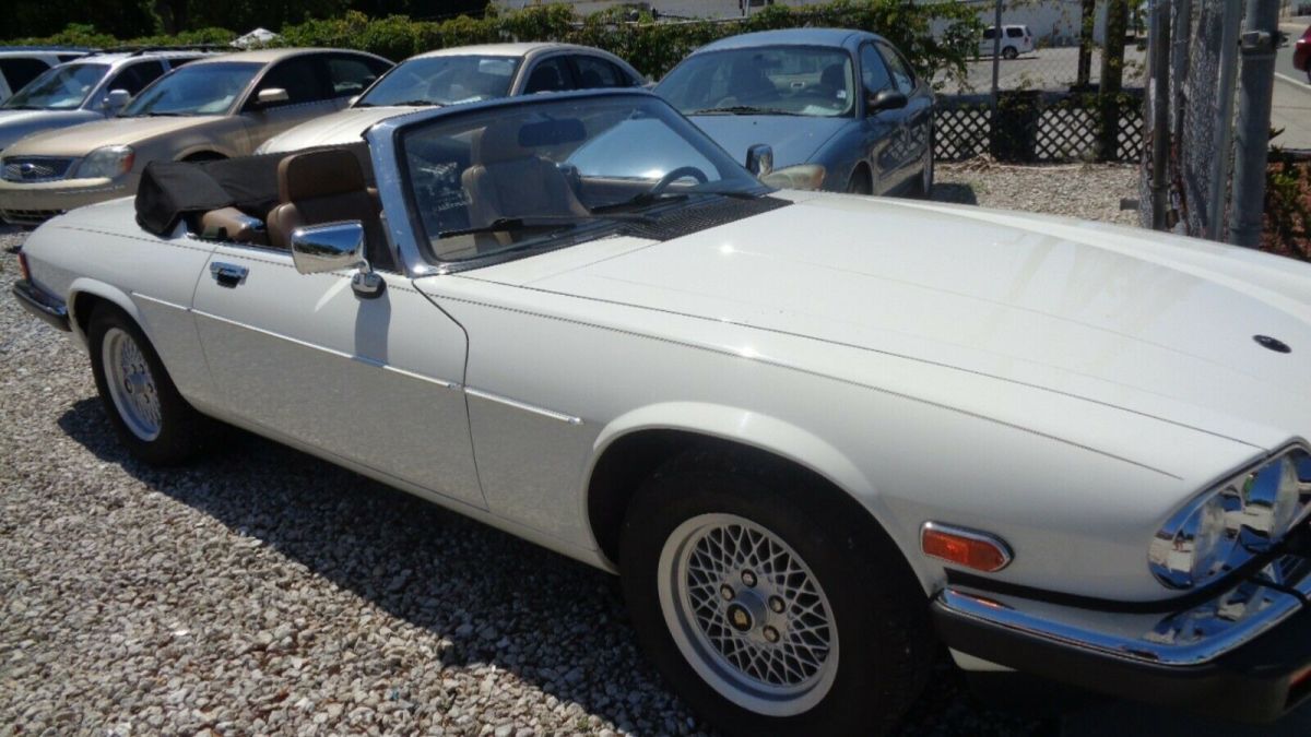1989 White Ford Mustang Convertible