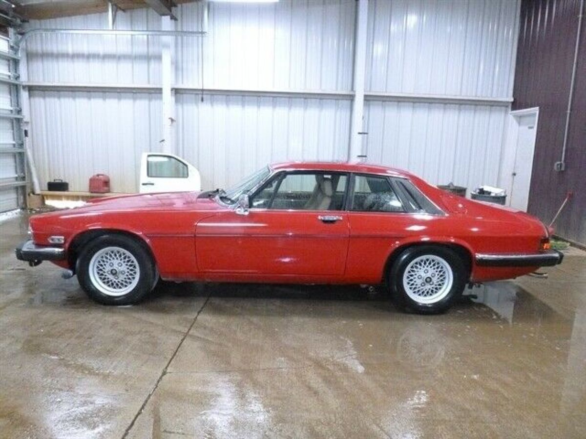 1989 Red Jaguar XJS/XJS-C 2 Door
