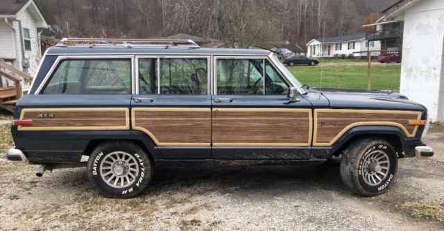 1989 Blue Jeep Wagoneer Wagon