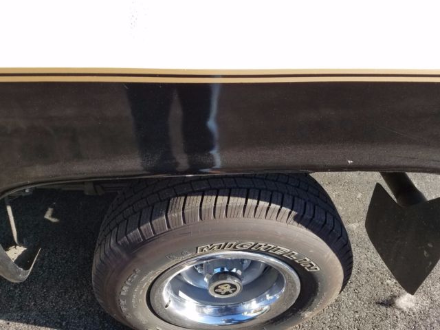 1989 Tan/Black Chevrolet Blazer SUV