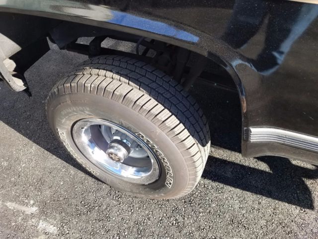 1989 Tan/Black Chevrolet Blazer SUV