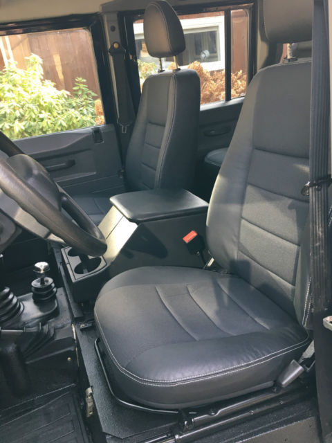 1989 Blue Land Rover Defender