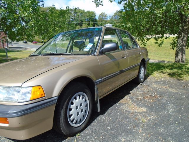 1989 Tan Honda Civic
