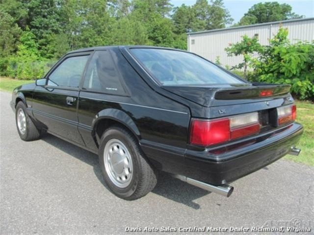 1989 Black Ford Mustang Hatchback