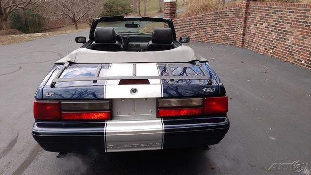1989 Blue Ford Mustang