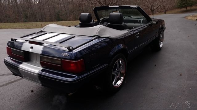 1989 Blue Ford Mustang