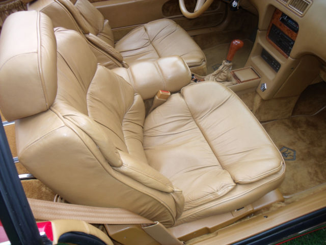 1989 exotic red Chrysler Other Convertible