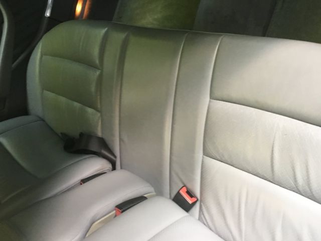 1989 SMOKE SILVER METALLIC (702U) Mercedes-Benz 420 SEL Sedan