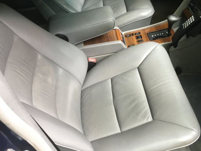 1989 SMOKE SILVER METALLIC (702U) Mercedes-Benz 420 SEL Sedan