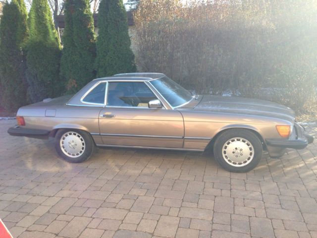 1989 Light Brown Mercedes-Benz SL-Class Convertible