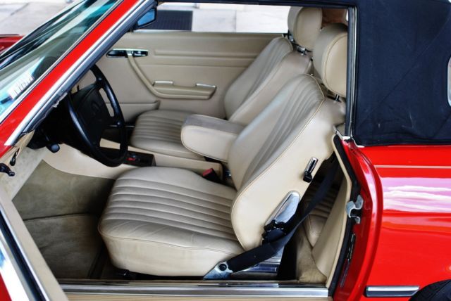 1989 Red Mercedes-Benz SL-Class Convertible