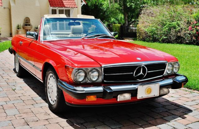 1989 Red Mercedes-Benz SL-Class Convertible