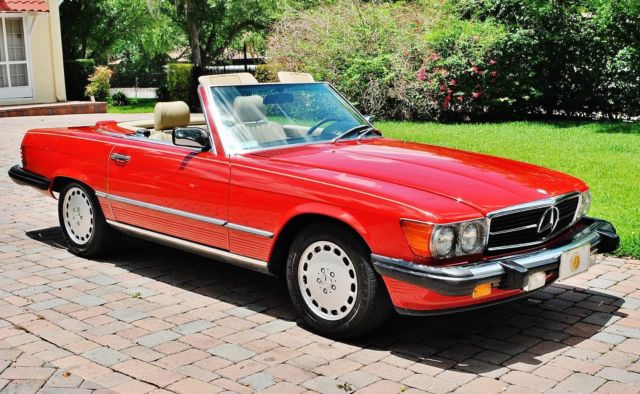 1989 Red Mercedes-Benz SL-Class Convertible