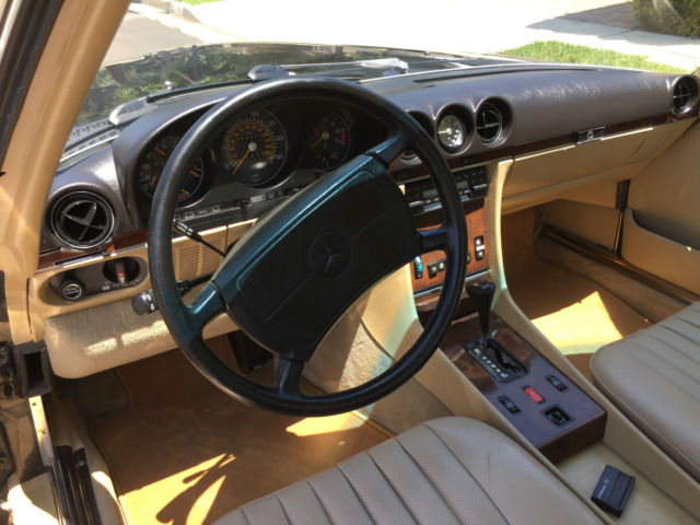 1989 White Mercedes-Benz SL-Class Convertible