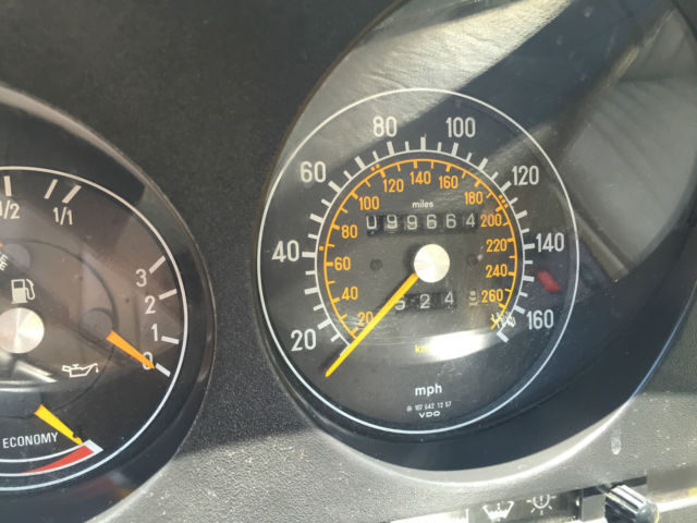 1989 White Mercedes-Benz SL-Class Convertible