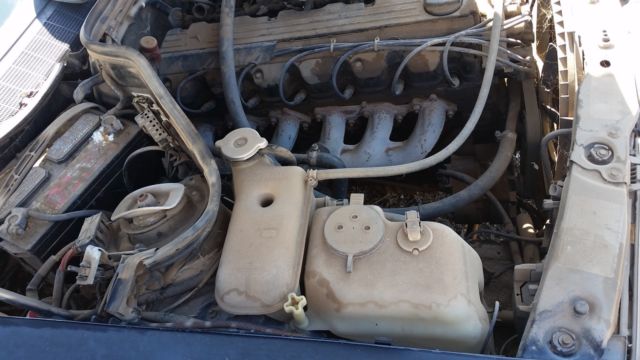 1989 Black Mercedes-Benz 190-Series