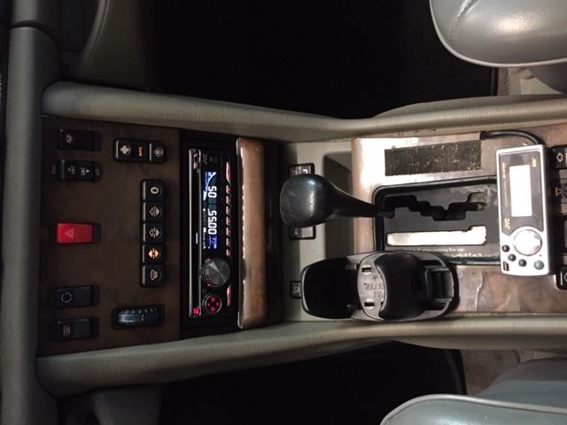 1989 Dark Gray Mercedes-Benz 500-Series Sedan