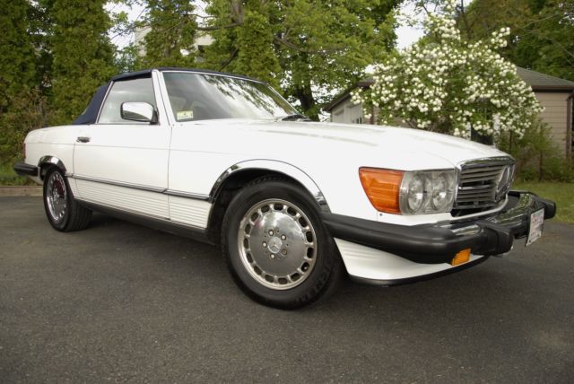 1989 White Mercedes-Benz SL-Class Convertible