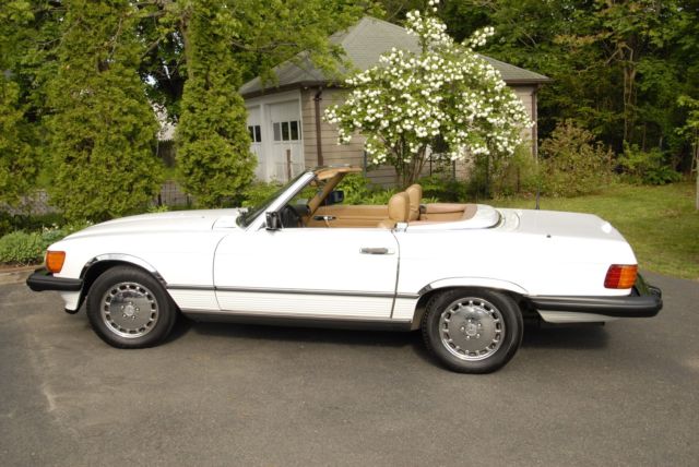 1989 White Mercedes-Benz SL-Class Convertible