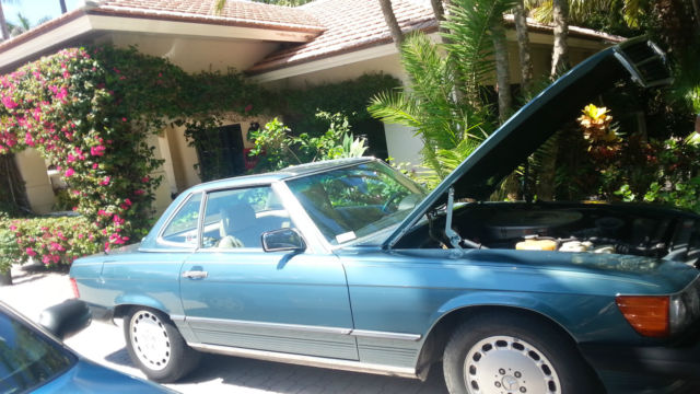 1989 Green Mercedes-Benz SL-Class Convertible