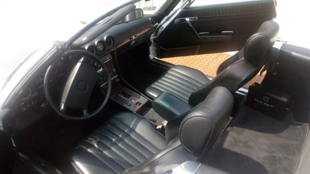 1989 White Mercedes-Benz SL-Class Convertible