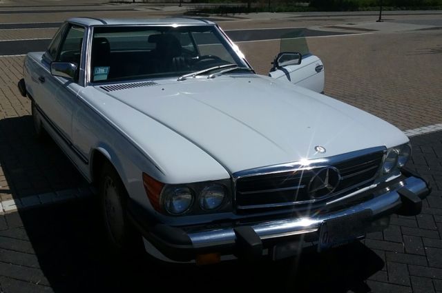 1989 White Mercedes-Benz SL-Class Convertible