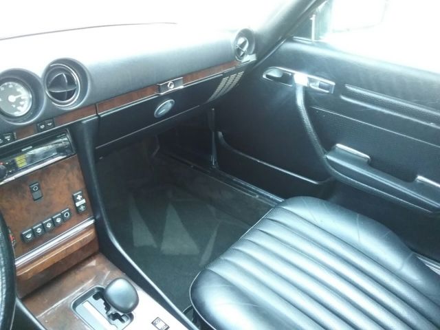 1989 White Mercedes-Benz SL-Class Convertible