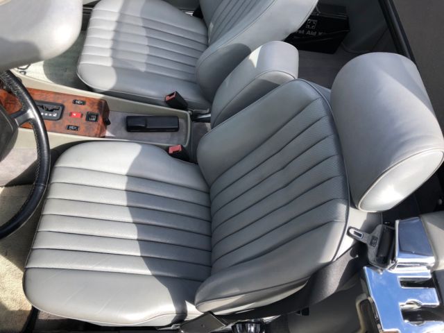 1989 Gray Mercedes-Benz SL-Class Convertible