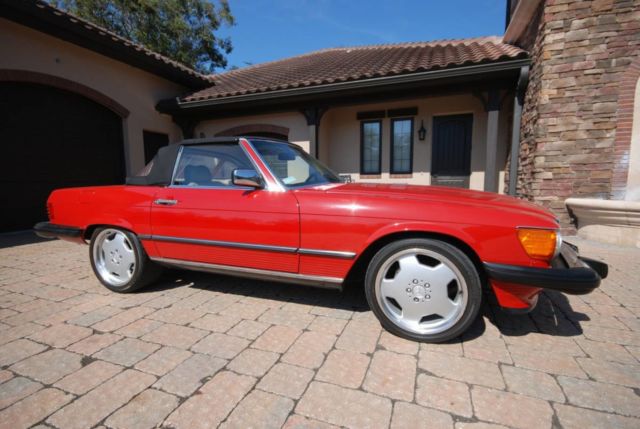 1989 Red Mercedes-Benz SL-Class Convertible