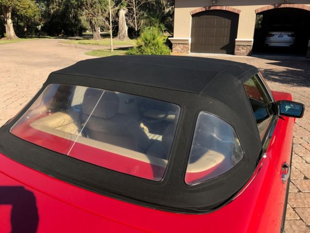 1989 Red Mercedes-Benz SL-Class Convertible