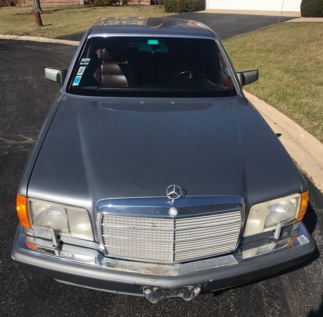 1989 Gray Mercedes-Benz 300-Series