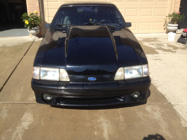 1989 Maroon Ford Mustang Hatchback