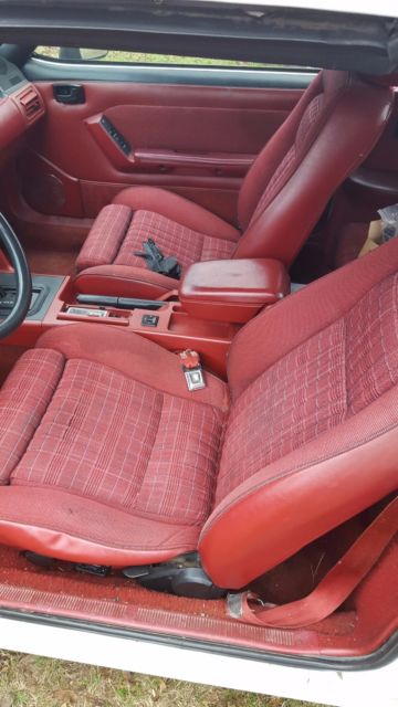 1989 White Ford Mustang Convertible