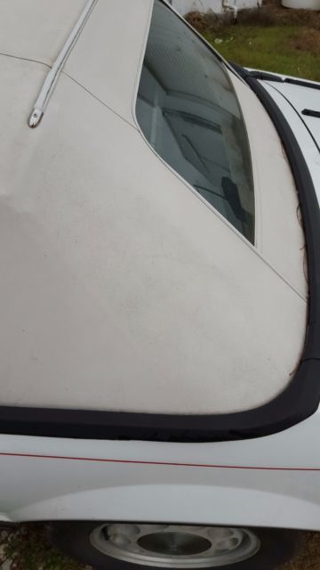 1989 White Ford Mustang Convertible