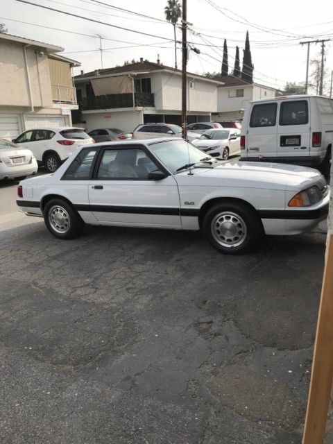 1989 Ford Mustang