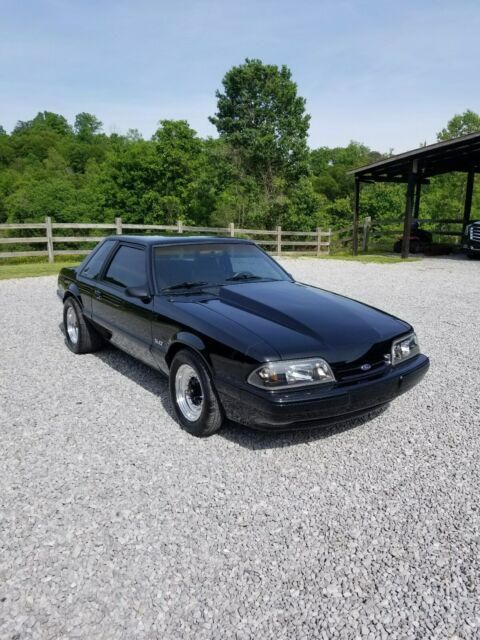 1989 Ford Mustang
