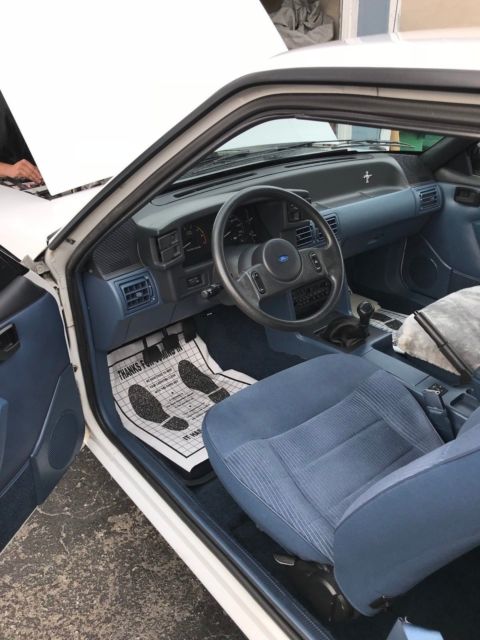 1989 Ford Mustang