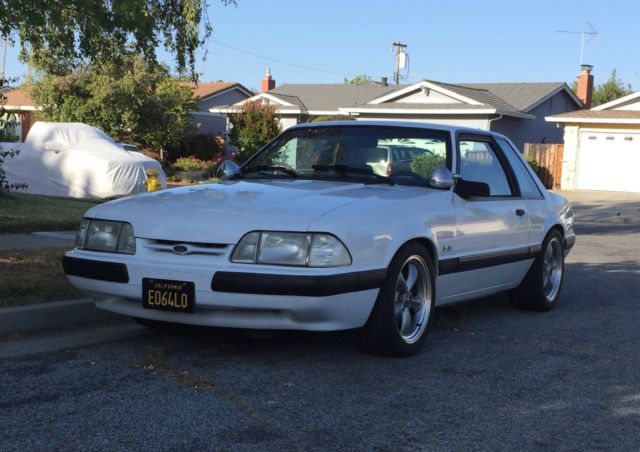1989 Ford Mustang