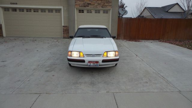 1989 Ford Mustang