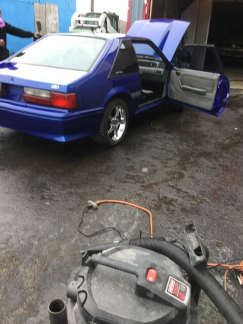 1989 Blue Ford Mustang
