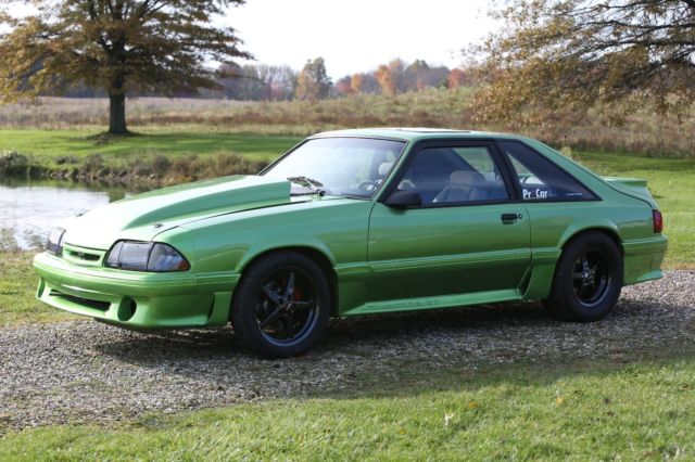 1989 Green Ford Mustang Hatchback