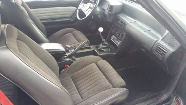 1989 Ford Mustang Convertible