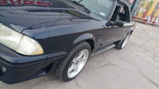 1989 Ford Mustang Convertible