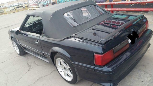 1989 Ford Mustang Convertible
