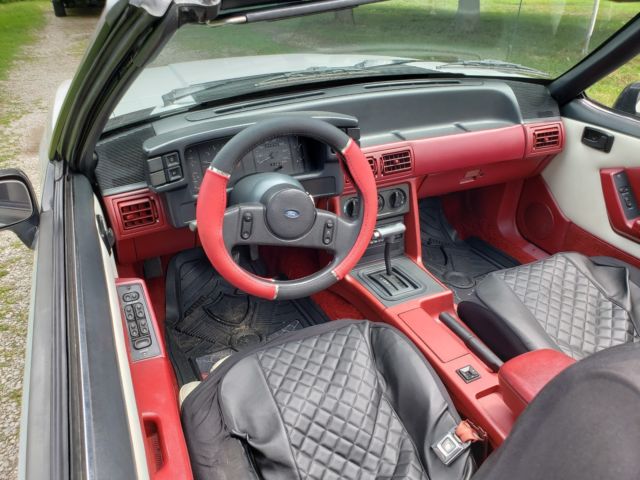 1989 Ford Mustang