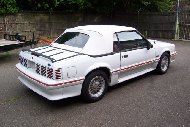 1989 Ford Mustang