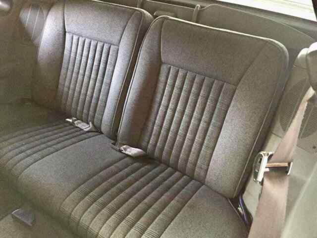 1989 White Ford Mustang Hatchback