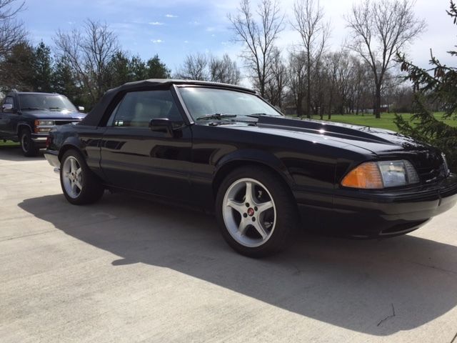 1989 Ford Mustang