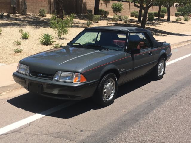 1989 Dark Gray Metallic Ford Mustang Convertible